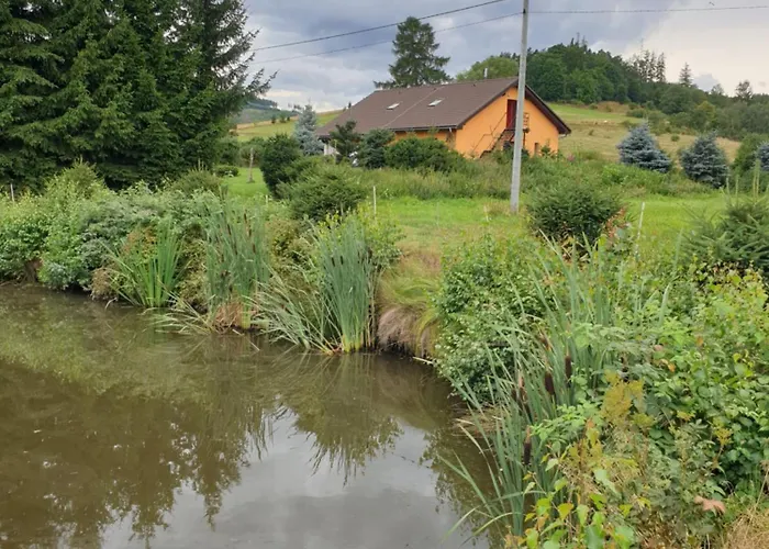 Gospodarstwo wiejskie świerki *