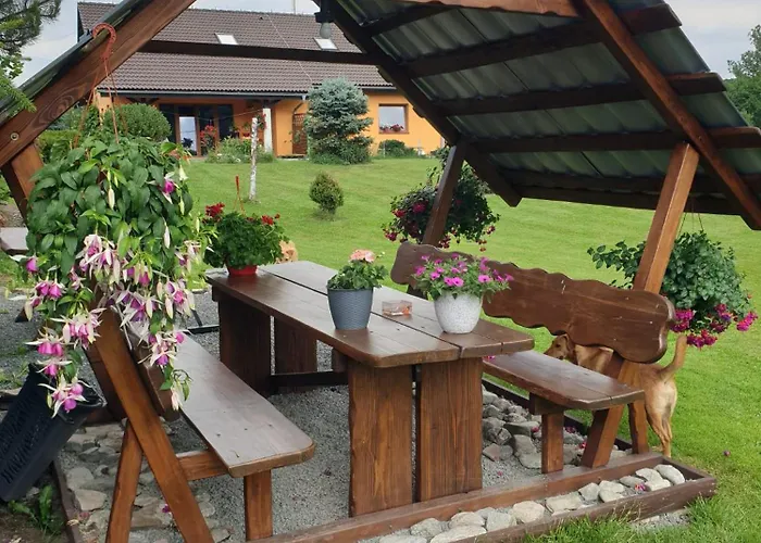 świerki Gospodarstwo wiejskie *